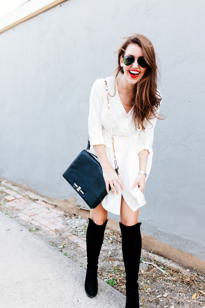 Dallas blogger Amy Havins wears a white Amanda Uprichard shirtdress.