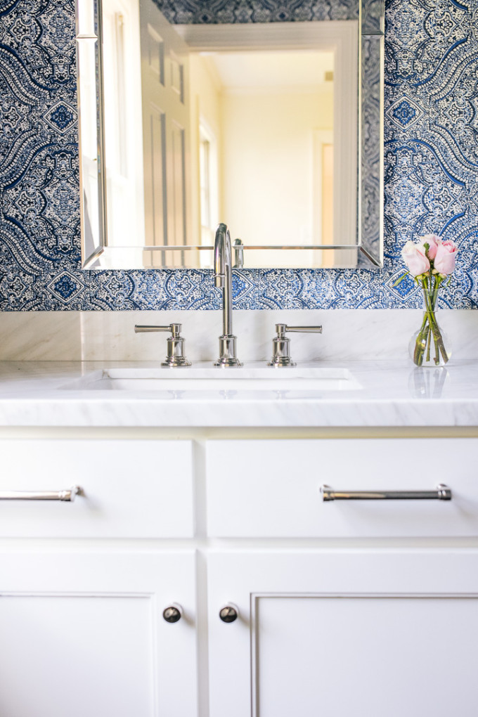 Dallas blogger, Amy Havins, shares photos of the powder bathroom remodel in her house.