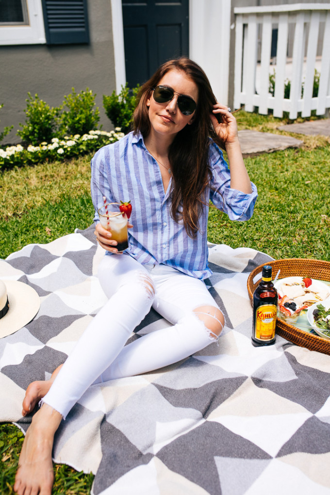 Dallas Blogger, Amy Havins, shares a summer cocktail recipe from Kahlua.