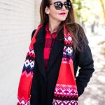 Amy Havins shares a holiday inspired outfit from Old Navy.