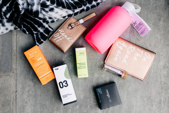 Amy Havins shares what is in the FabFitFun Summer box.