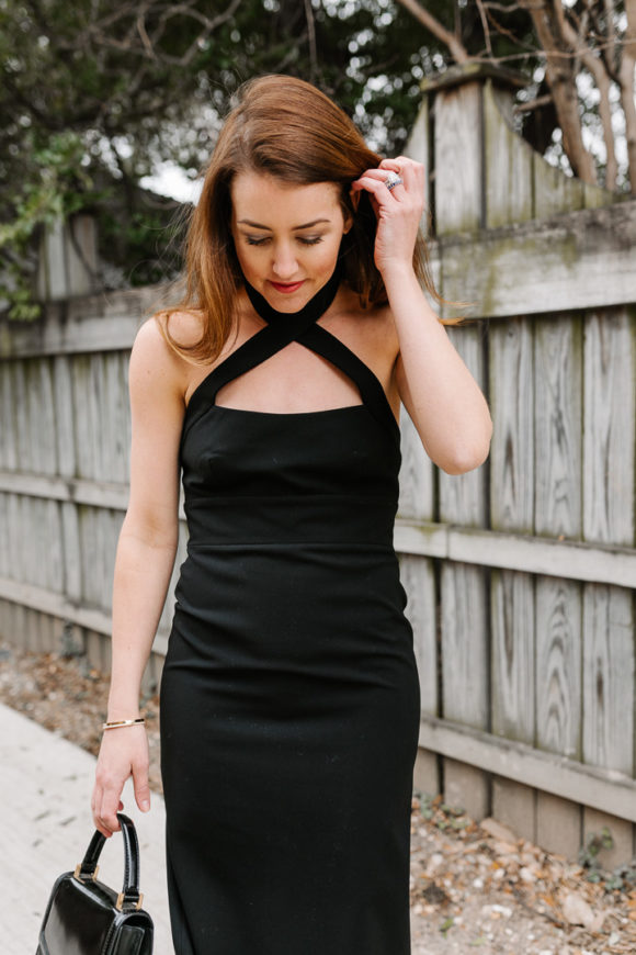 Amy Havins wears a jill jill stuart little black dress.