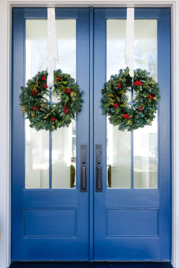 Amy Havins shares her williams sonoma holiday decorations.